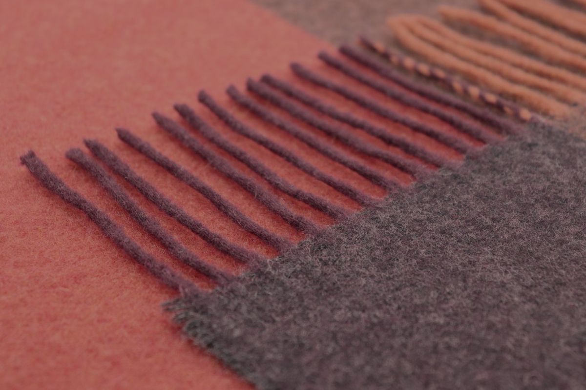 Pleasant pledd 130x170, ruby