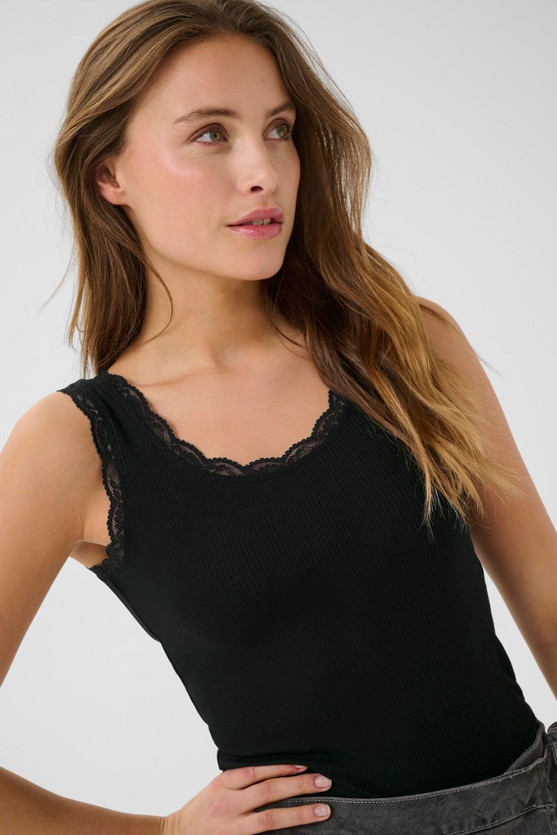 KAomi top, black deep